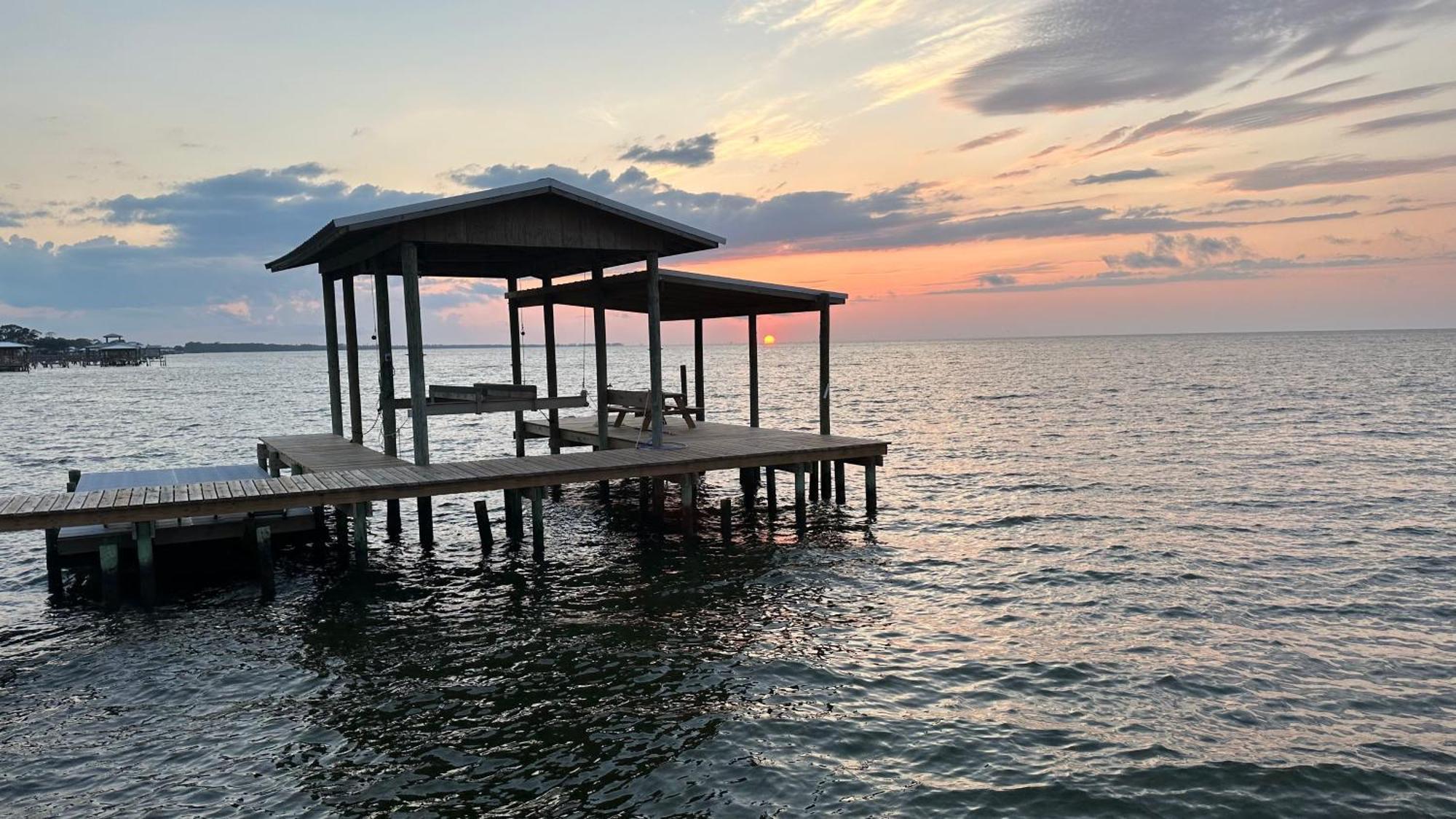 I Love Lucy Bay Front Studio Gulf Shores Exterior foto